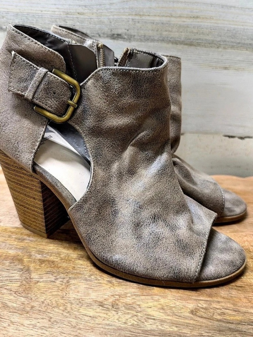 Fergalicious by Fergie PAT 7451.5 Open Toe Heels Gray US 7.5M
